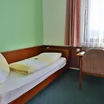Hotel Concordia - Wohnen Auf Zeit 3*